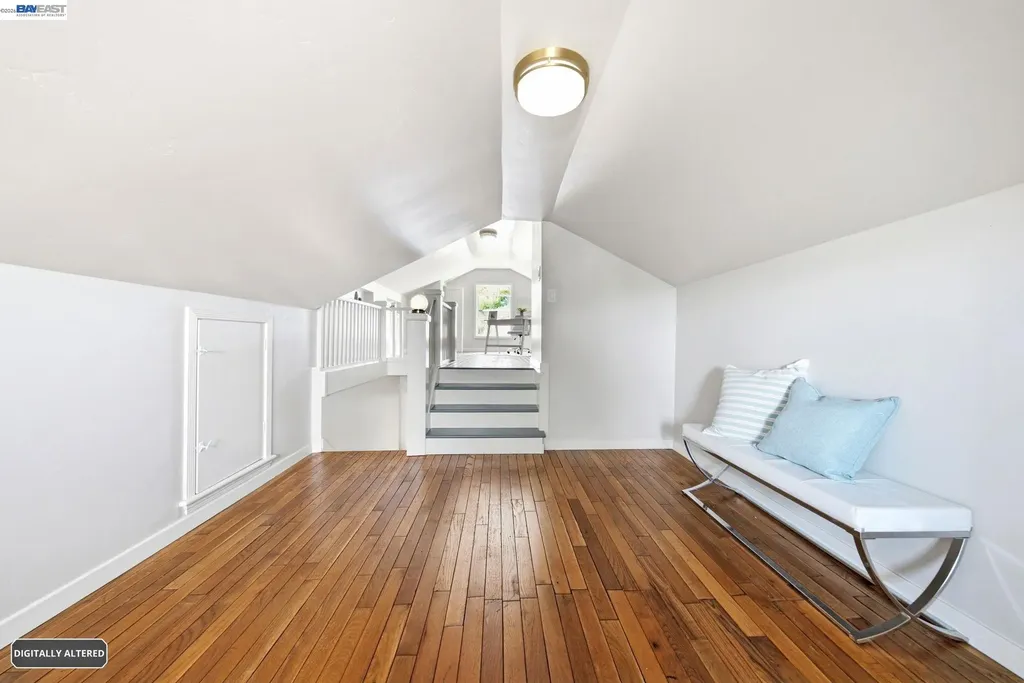5901 Burlingame Avenue Richmond CA 94804
