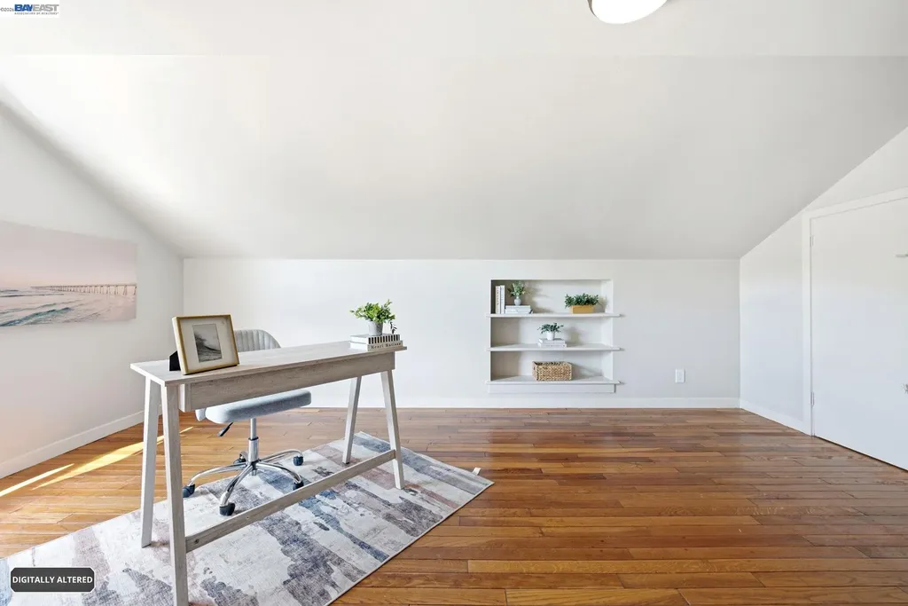 5901 Burlingame Avenue Richmond CA 94804