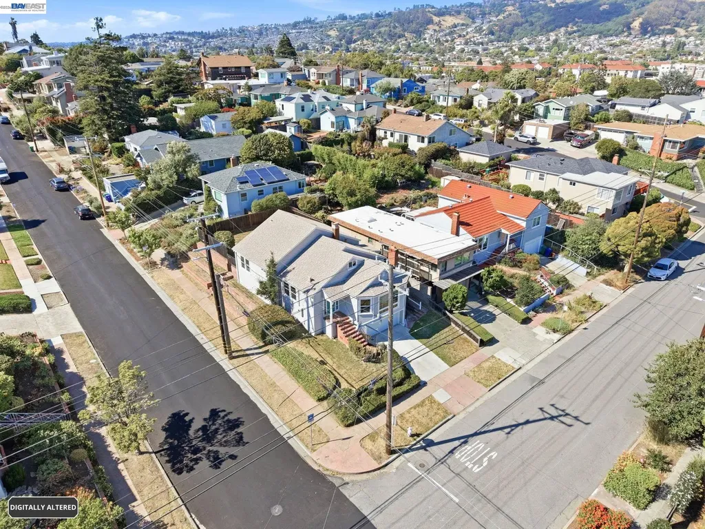 5901 Burlingame Avenue Richmond CA 94804