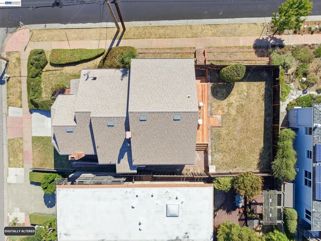 5901 Burlingame Avenue Richmond CA 94804