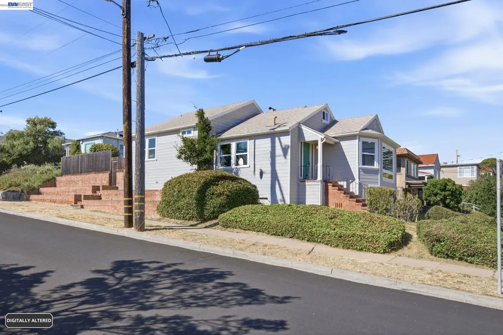 5901 Burlingame Avenue Richmond CA 94804