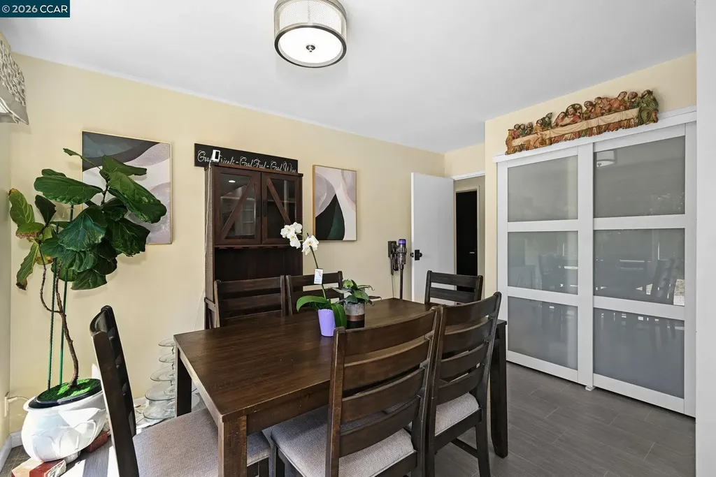933 Santa Lucia Drive Pleasant Hill CA 94523
