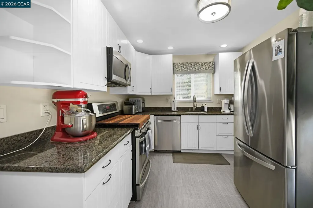 933 Santa Lucia Drive Pleasant Hill CA 94523