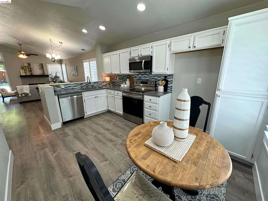 3014 Wright Way Brentwood CA 94513