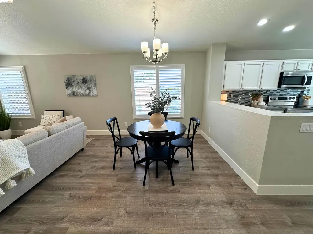 3014 Wright Way Brentwood CA 94513