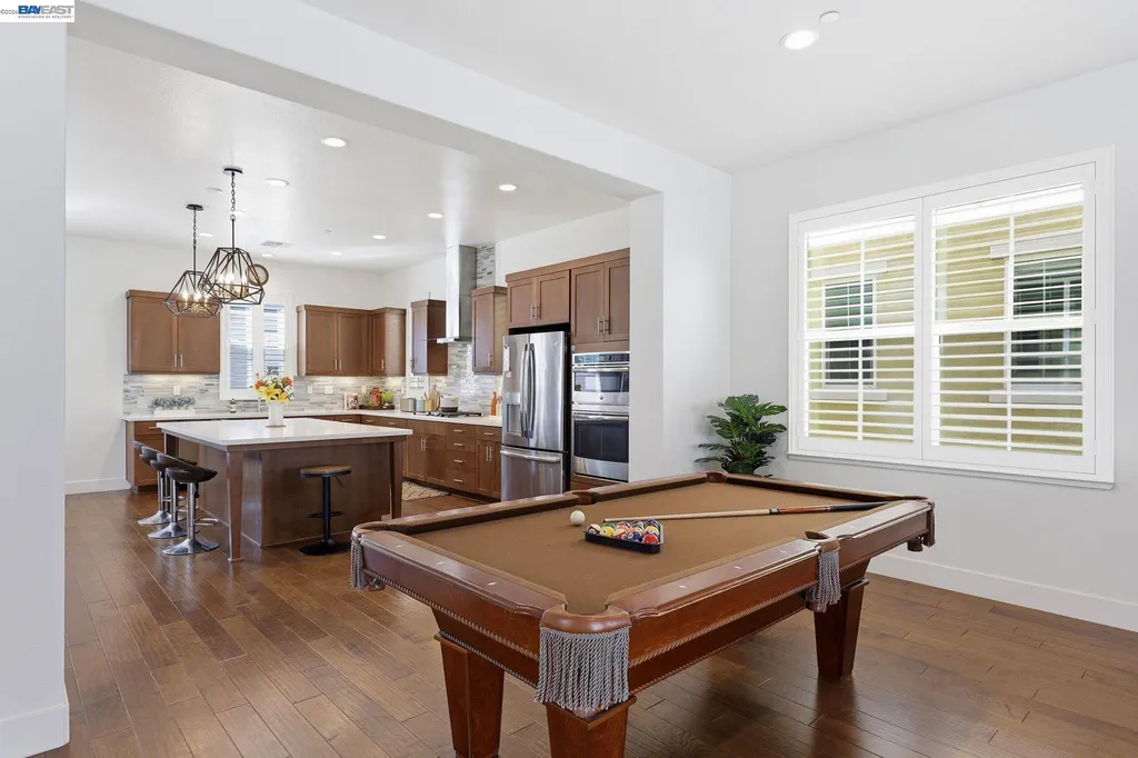 7240 Carneros Lane Dublin CA 94568