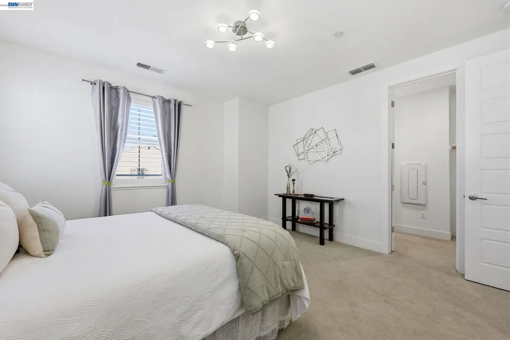 7240 Carneros Lane Dublin CA 94568