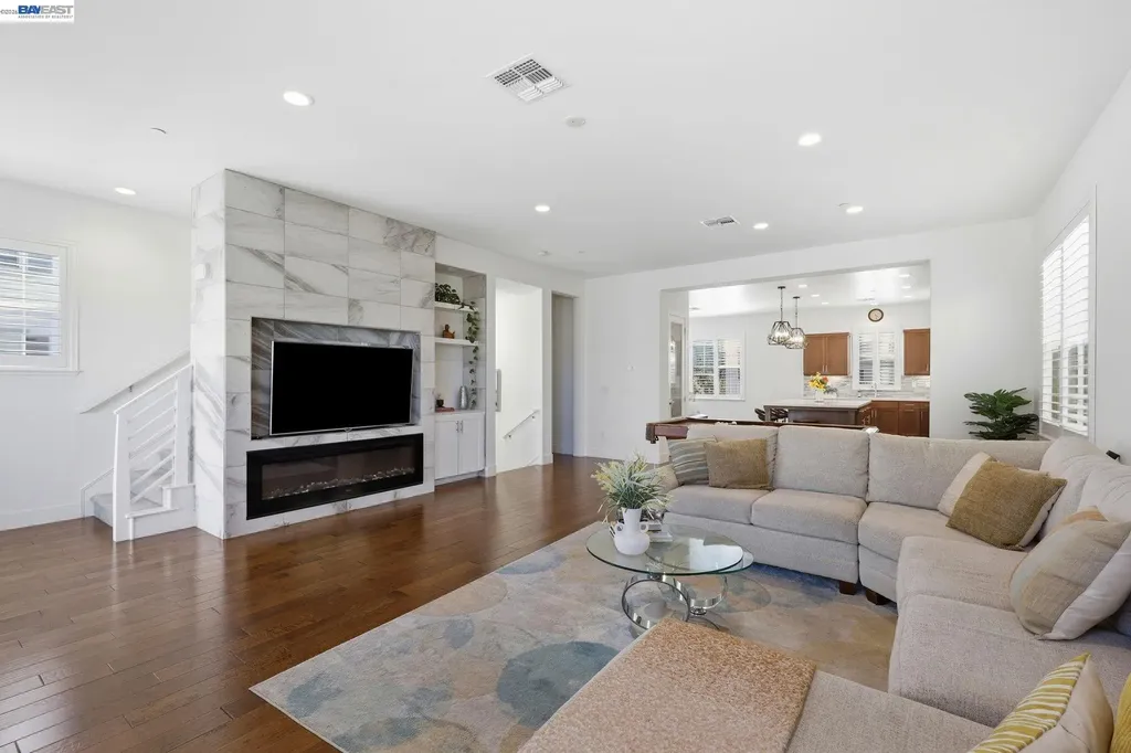 7240 Carneros Lane Dublin CA 94568