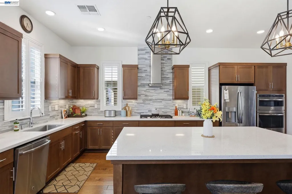 7240 Carneros Lane Dublin CA 94568