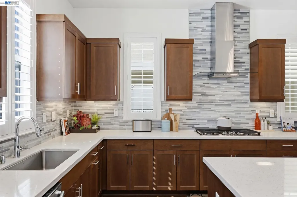 7240 Carneros Lane Dublin CA 94568