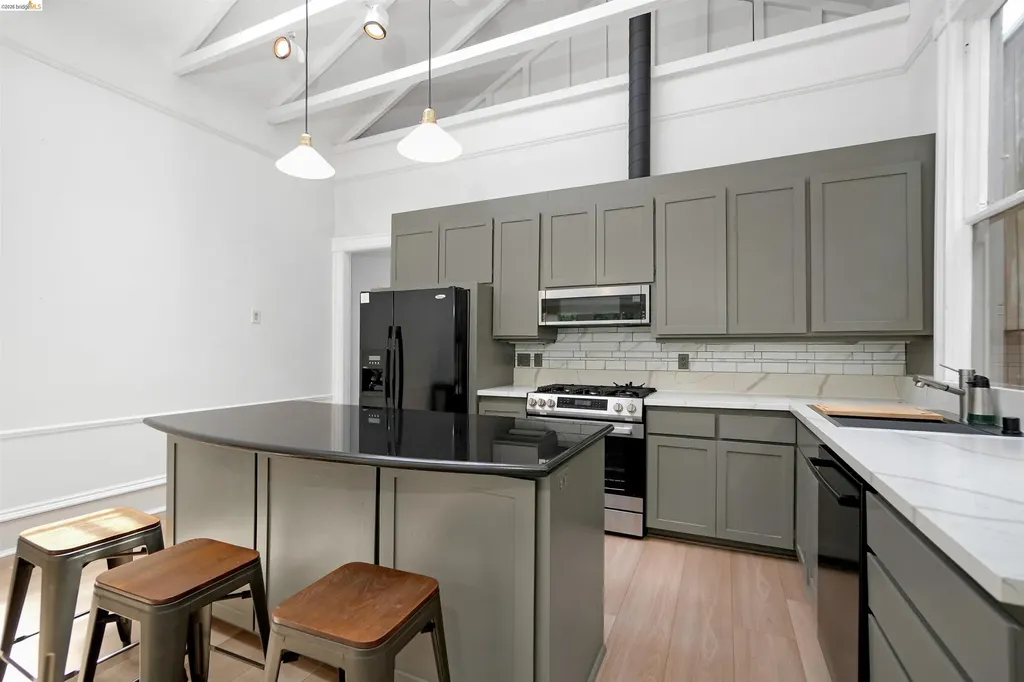 2654-2656 Bush Street San Francisco CA 94115