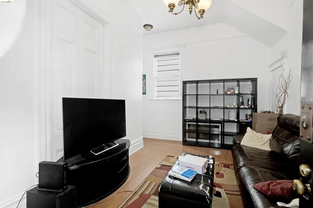 2654-2656 Bush Street San Francisco CA 94115