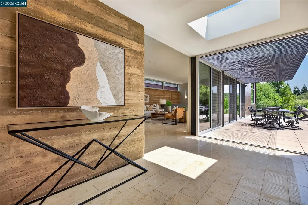 2 Crane Court Orinda CA 94563