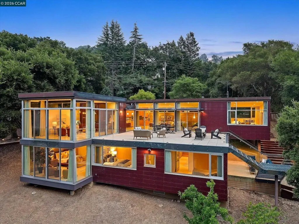 2 Crane Court Orinda CA 94563