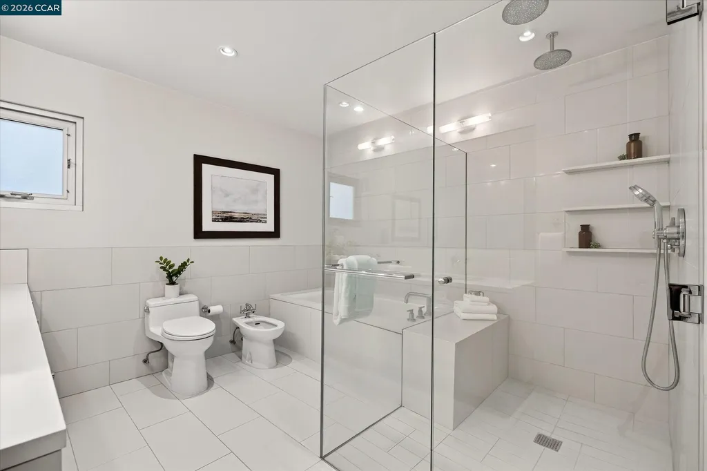 2 Crane Court Orinda CA 94563
