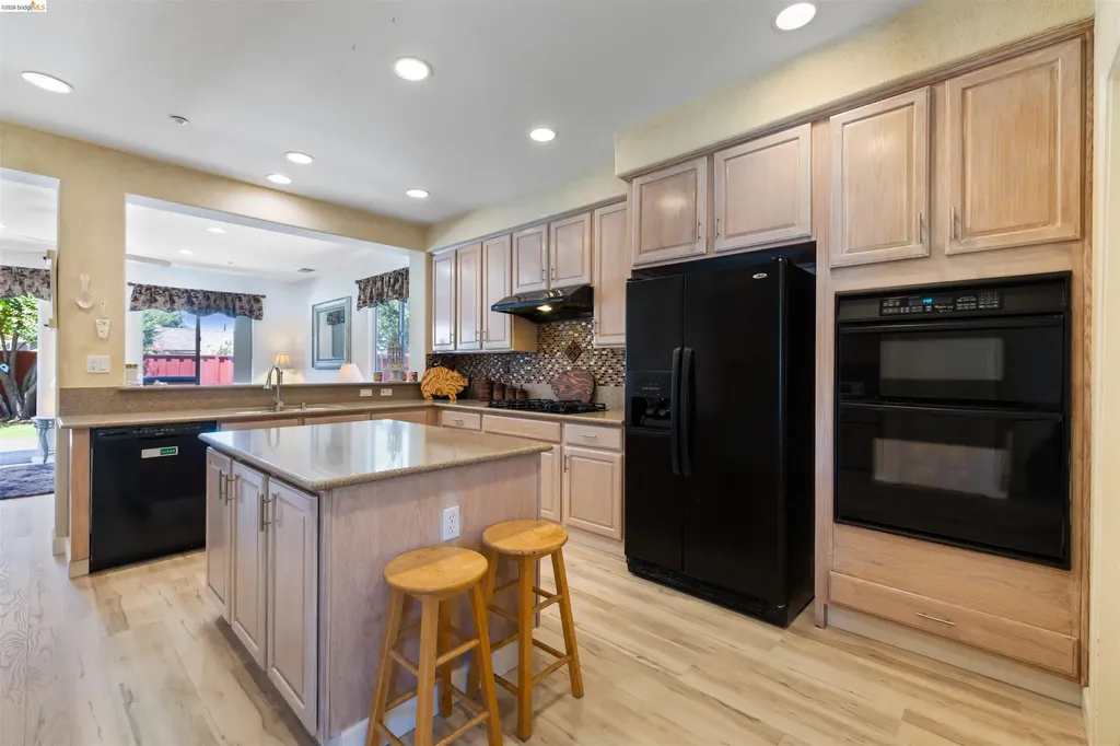 647 Macadamia Court Brentwood CA 94513