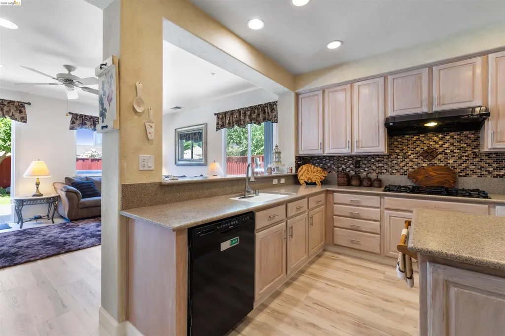647 Macadamia Court Brentwood CA 94513