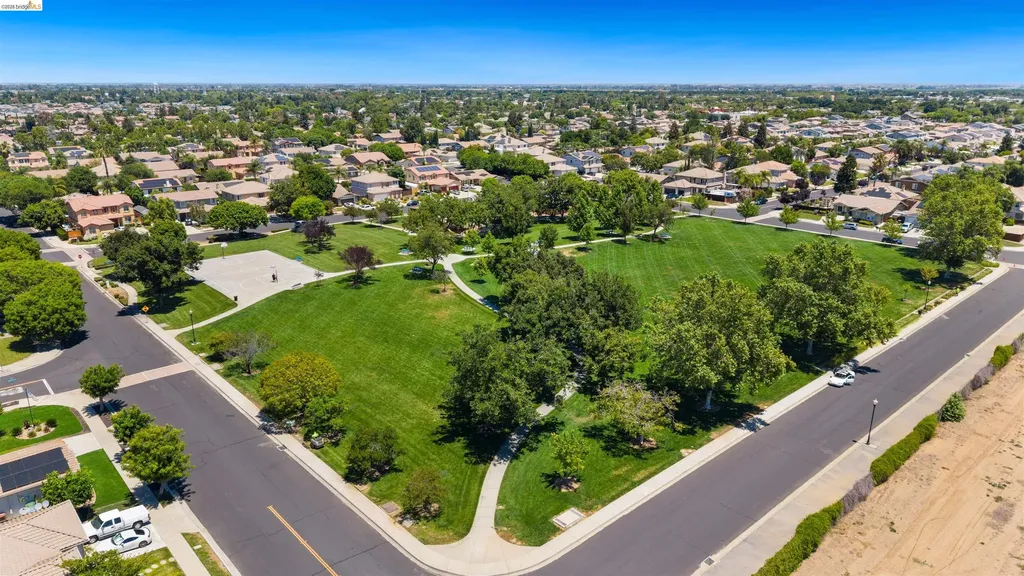 647 Macadamia Court Brentwood CA 94513