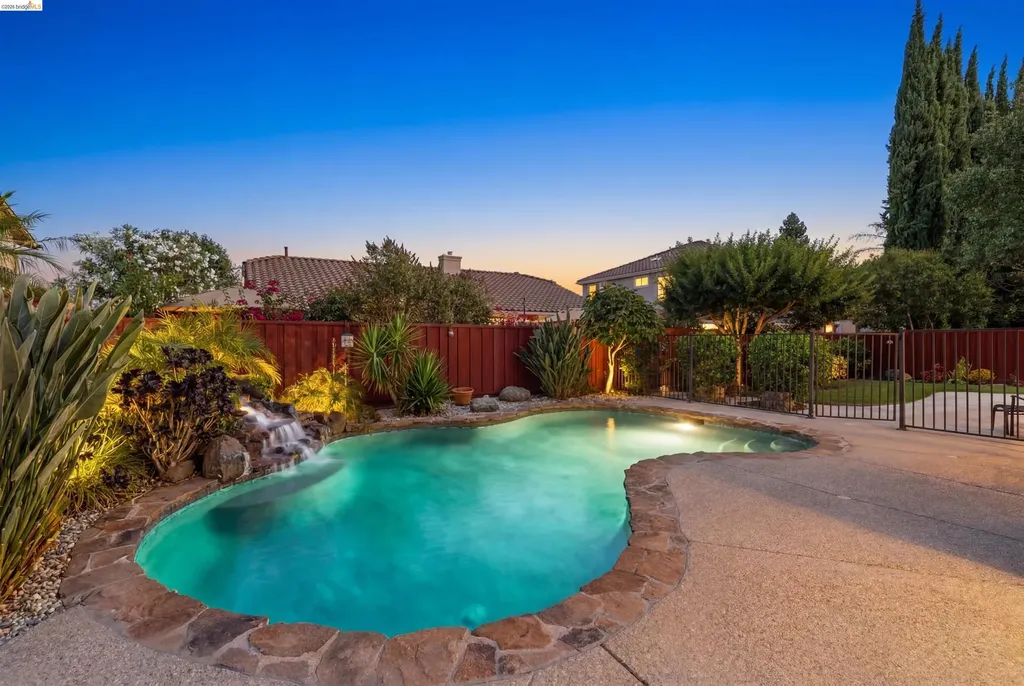 647 Macadamia Court Brentwood CA 94513