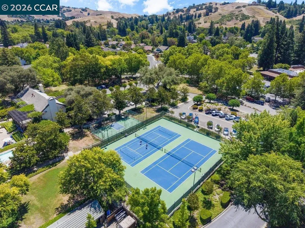 401 Old Orchard Court Danville CA 94526