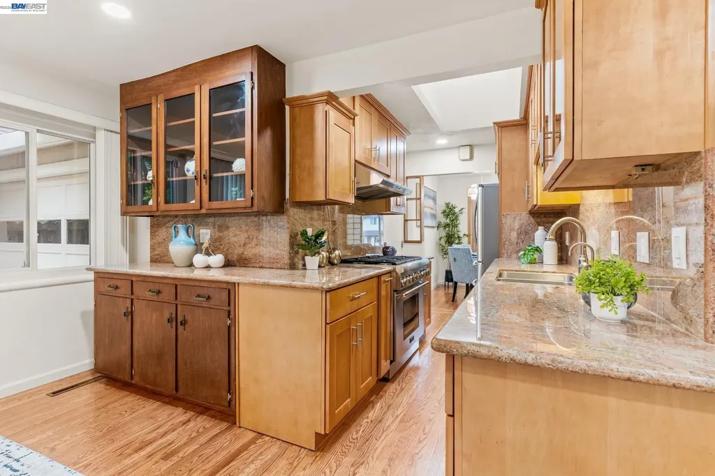 23672 Stratton Court Hayward CA 94541