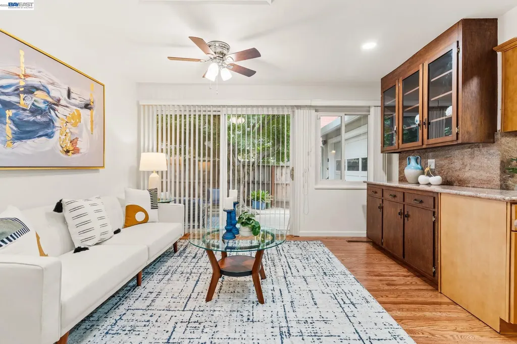 23672 Stratton Court Hayward CA 94541