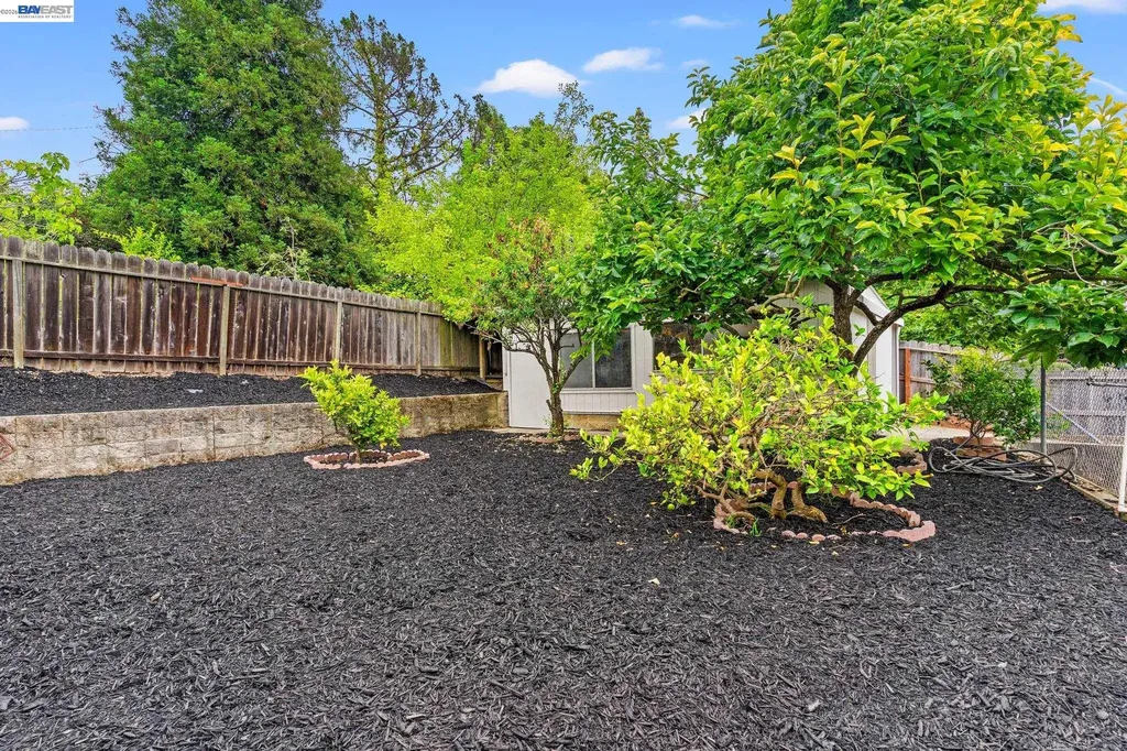 23672 Stratton Court Hayward CA 94541