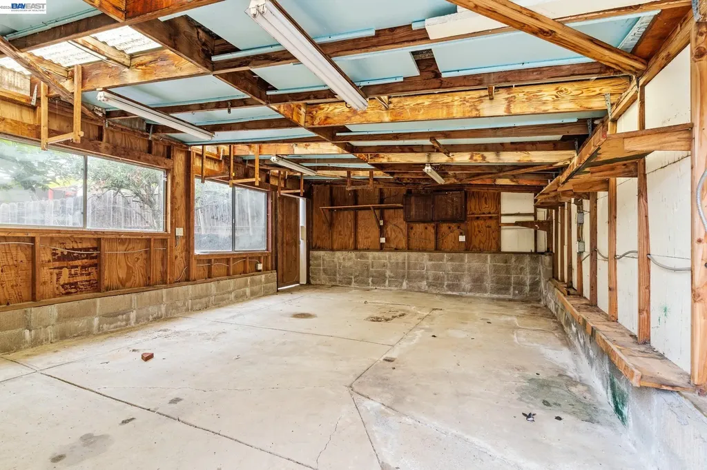 23672 Stratton Court Hayward CA 94541