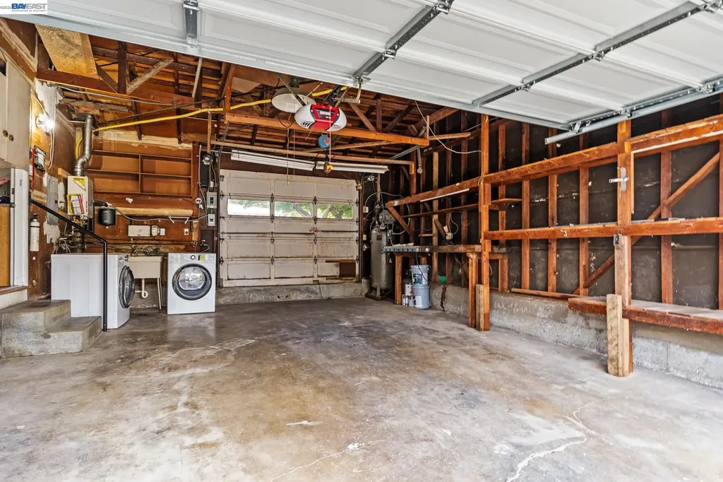 23672 Stratton Court Hayward CA 94541
