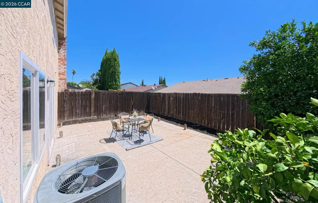 2215 Banyan Way Antioch CA 94509