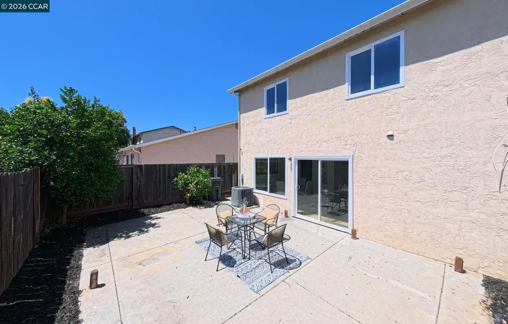 2215 Banyan Way Antioch CA 94509