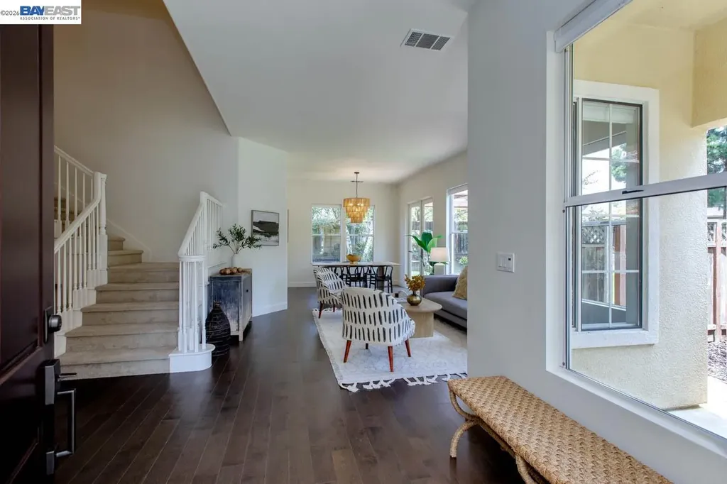 367 Creedon Circle Alameda CA 94502