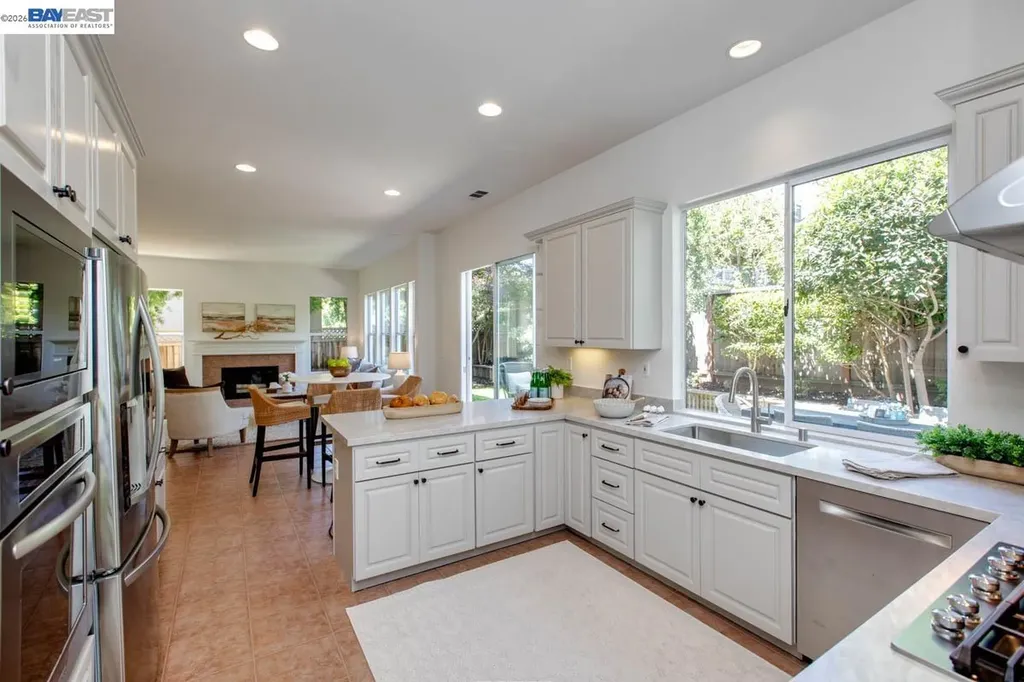 367 Creedon Circle Alameda CA 94502