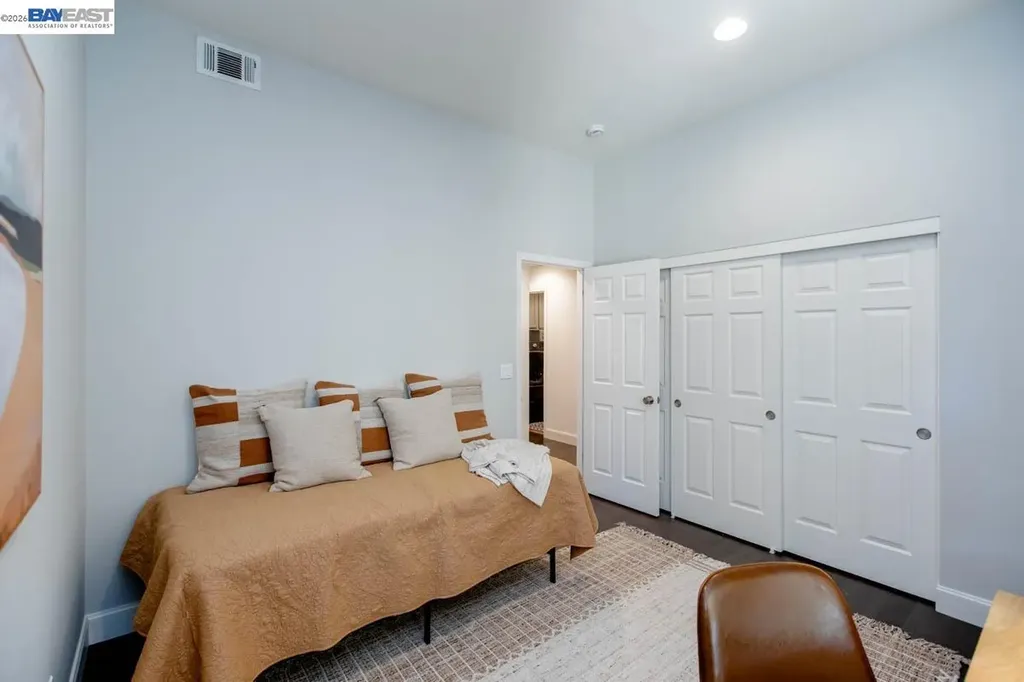 367 Creedon Circle Alameda CA 94502