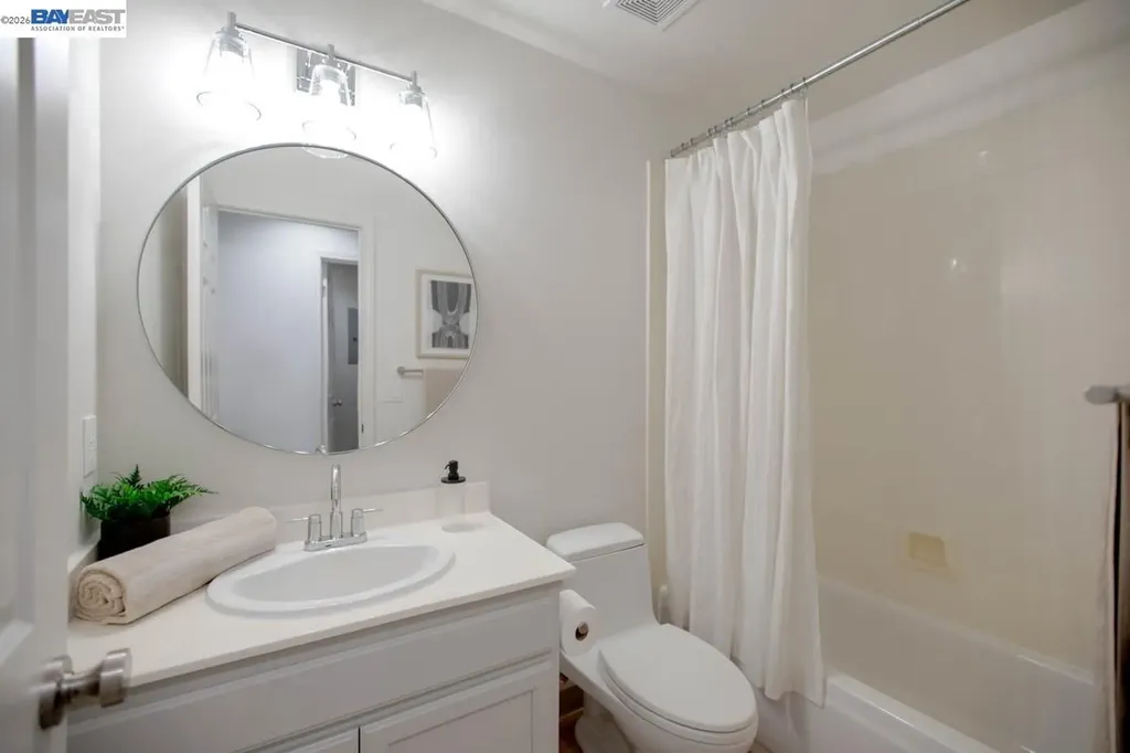 367 Creedon Circle Alameda CA 94502