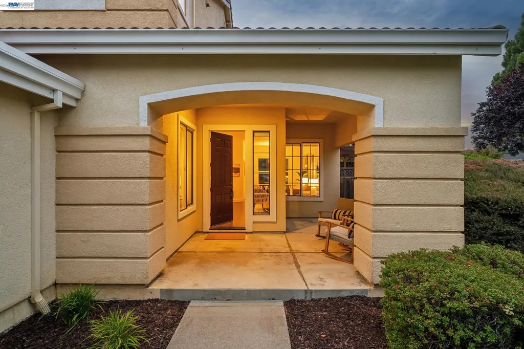 367 Creedon Circle Alameda CA 94502