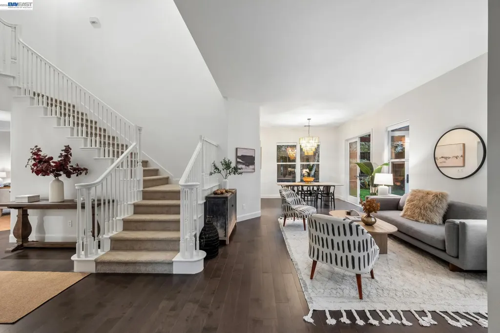 367 Creedon Circle Alameda CA 94502