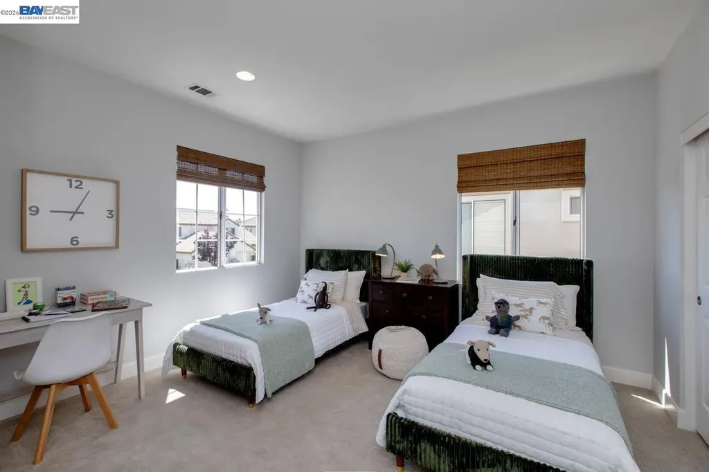 367 Creedon Circle Alameda CA 94502
