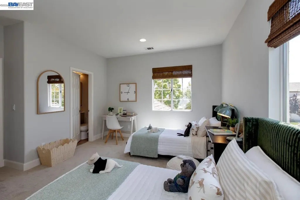 367 Creedon Circle Alameda CA 94502