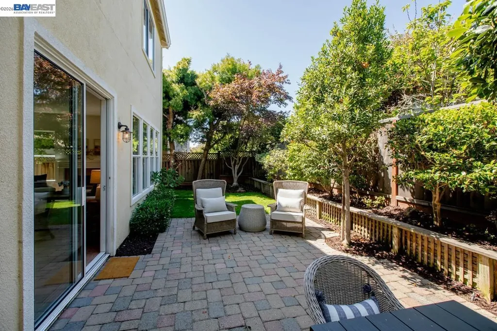 367 Creedon Circle Alameda CA 94502