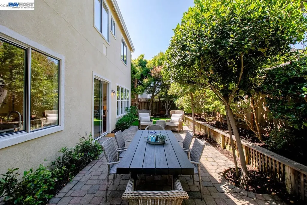 367 Creedon Circle Alameda CA 94502