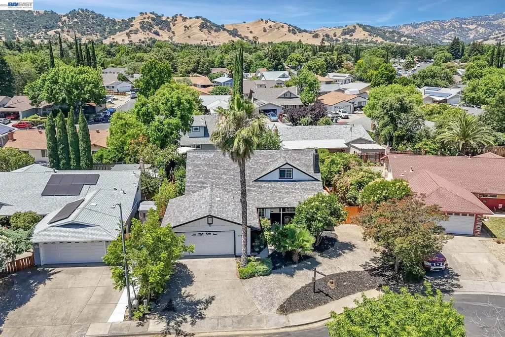 130 Andover Drive Vacaville CA 95687