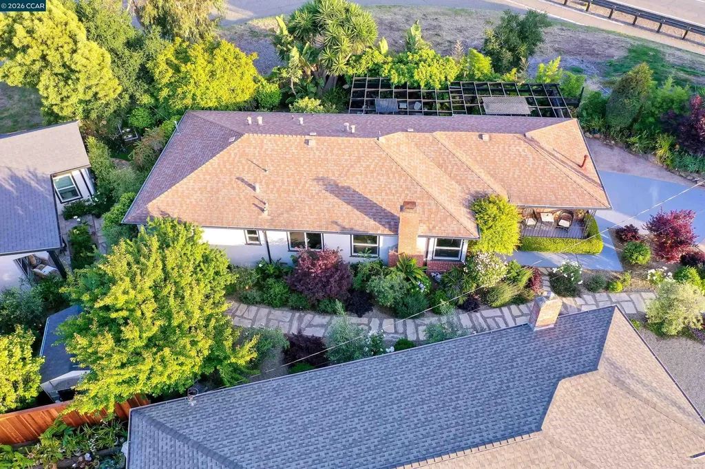 3229-3231 Toyon Terrace Alameda CA 94501
