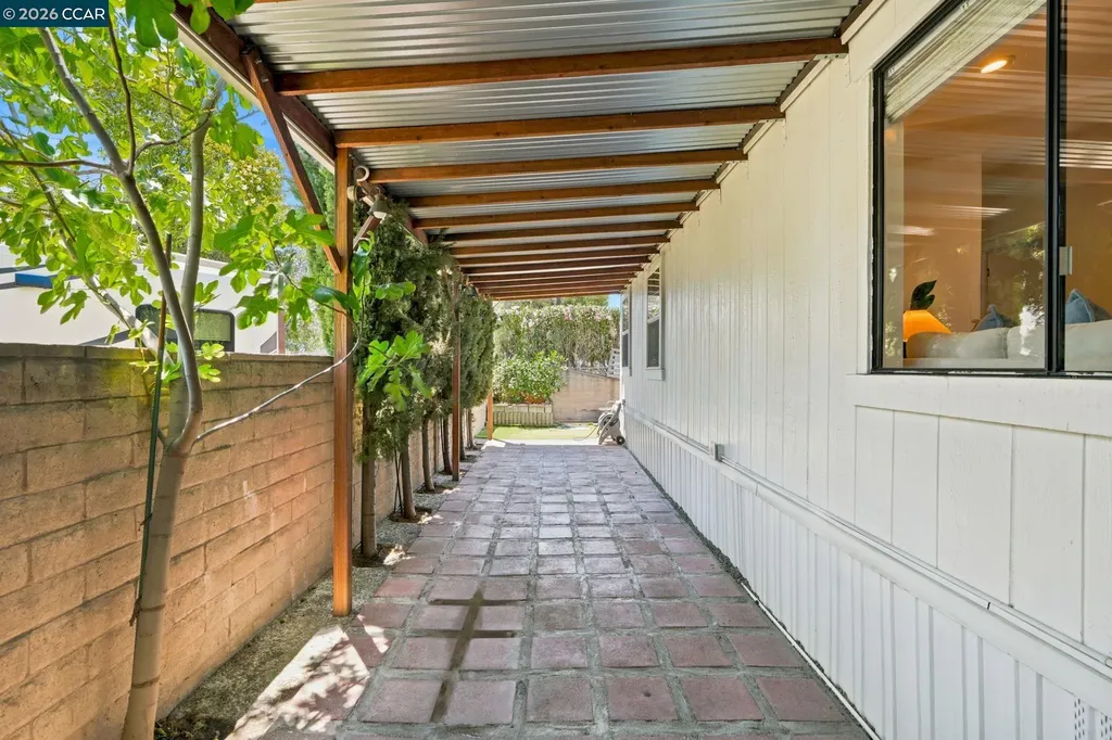 190 Medina Drive Pacheco CA 94553