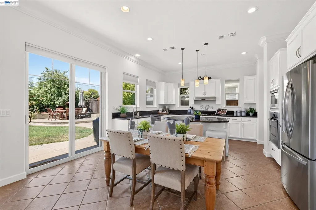 9850 Reimers Way Dublin CA 94568