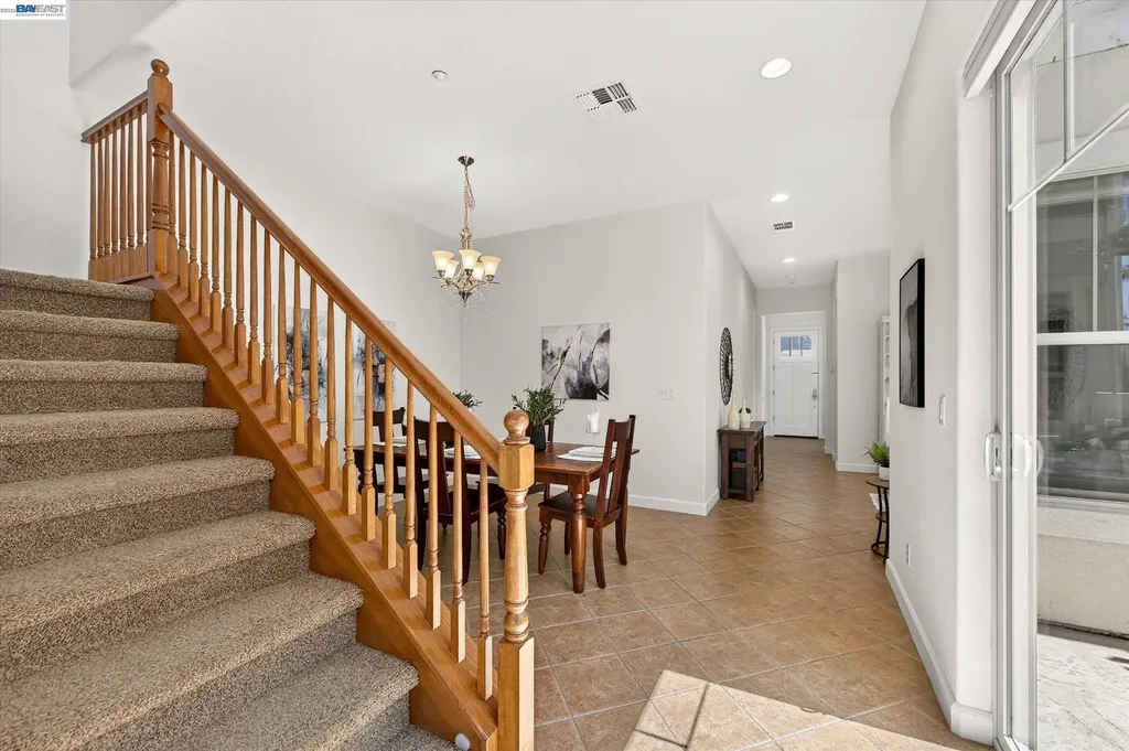 9850 Reimers Way Dublin CA 94568