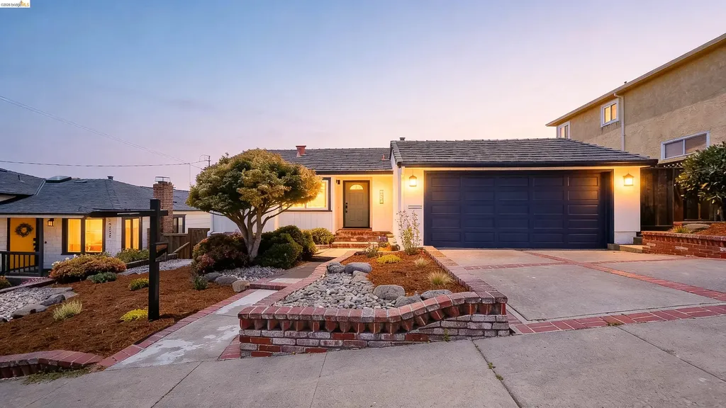 18421 Magee Way Castro Valley CA 94546