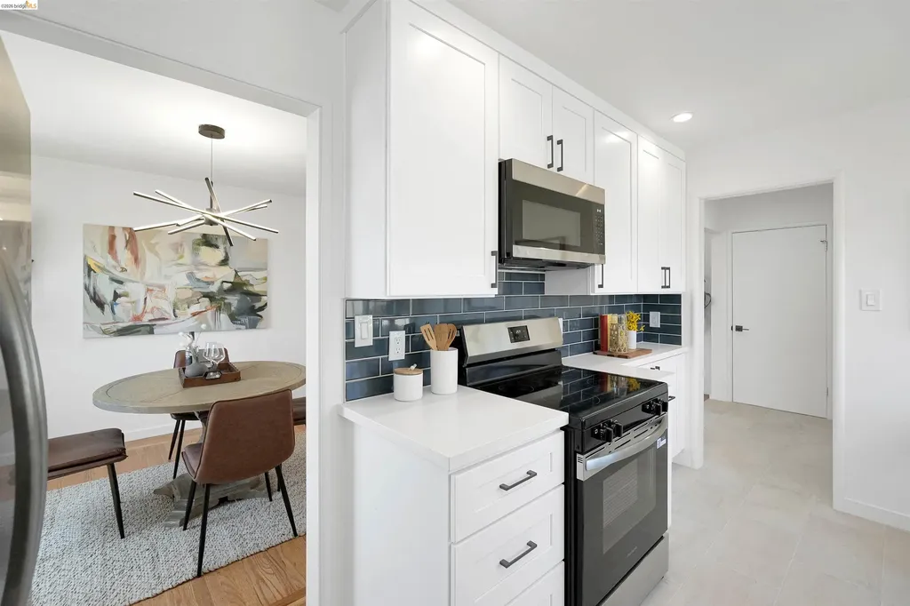 18421 Magee Way Castro Valley CA 94546
