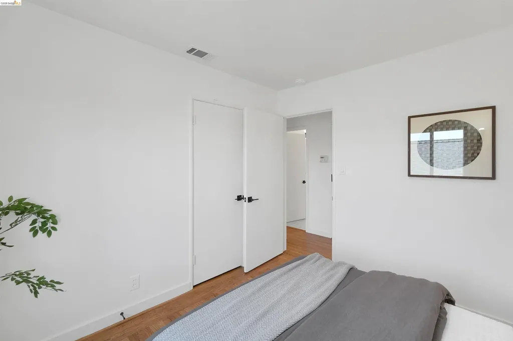 18421 Magee Way Castro Valley CA 94546