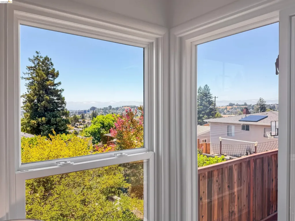 18421 Magee Way Castro Valley CA 94546